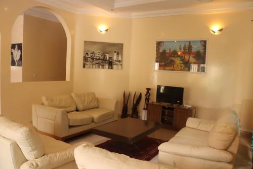 Londoninnn Brusubi Heights -Dubai in 브루푸트