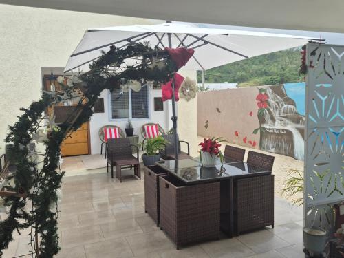 Playa Paraiso JAMAICA Bed & Breakfast in Lucea