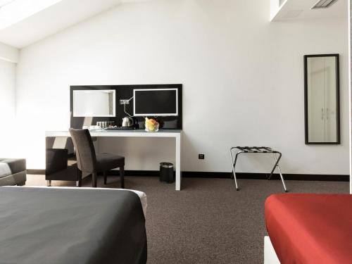 Nova City Garni Hotel Signature Collection Nova City Garni Hotel Signature Collection