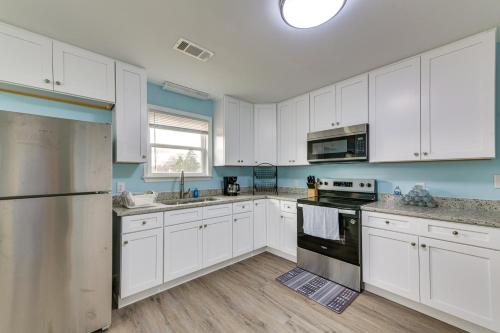 Under 1 Mi to GSW Campus! Cozy Home in Americus in 阿梅里克斯