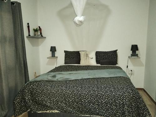 Victoria Falls African Guest House - image 4