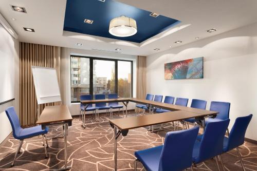 Hotel Ramada Pitesti - image 5
