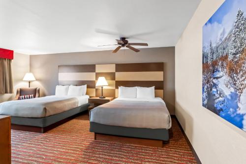 Quality Inn near Rocky Mountain National Park in Estes Park, USA