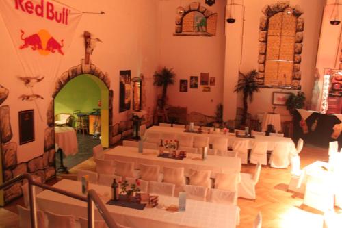 宴會廳, Pension und Restaurant Die Burg in 埃倫弗里德爾斯多夫