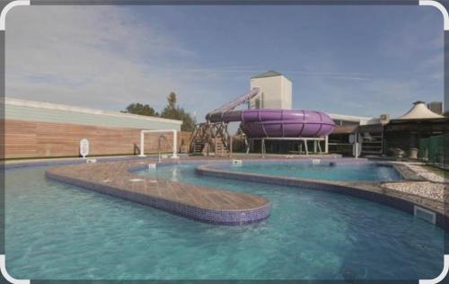 Denny's Holiday Homes in Marton