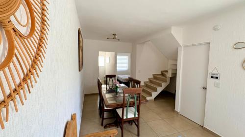 Preciosa casa nueva con 3 recámaras y 3 baños a 7 min del Tren Maya, Cancún (fotografie 10)
