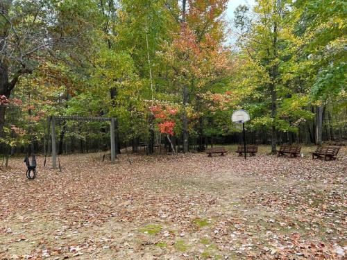 Lake Breeze Loons Landing Resort Cabin 4 in Saint Germain (WI)