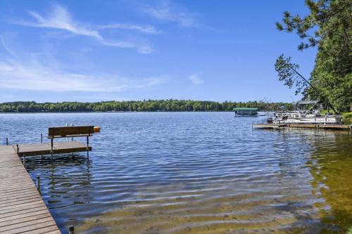 Bayview Resort Sandy Shores Cabin 3 in Saint Germain (WI)
