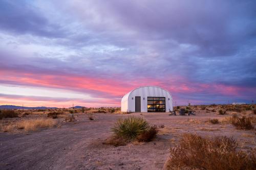 Desert Sky - Modern Oasis on 5 Acres in Marfa in Форт Девіс