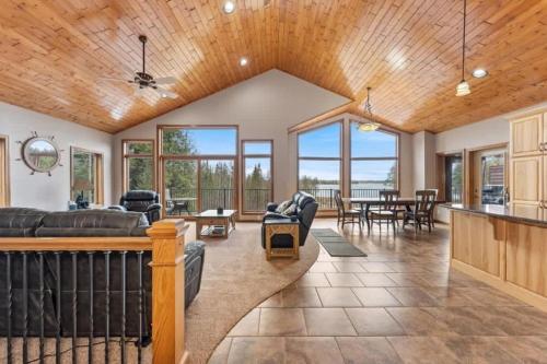 Northwoods Vacation Cisco Chain – khách sạn tại Watersmeet (MI)