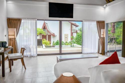 Chaloklum Residences by Kupu Kupu Phangan - image 3