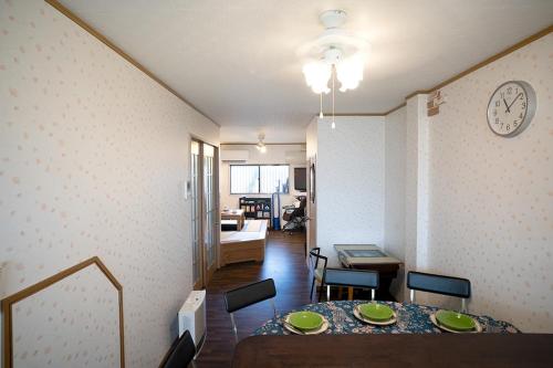 Oyadoya Nagakute 一軒貸切 ジブリ直結駅徒歩1分 BBQ常設 駐車場3台 in Nagakute