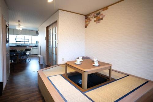 Oyadoya Nagakute 一軒貸切 ジブリ直結駅徒歩1分 BBQ常設 駐車場3台 in Nagakute