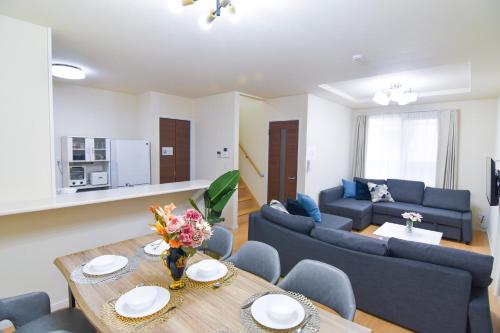 KOKO House-Free Parking-