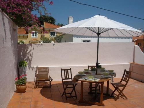  Villa Charme, Pension in Estoril