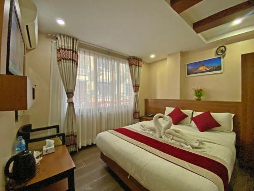 room detail thumbnail 0