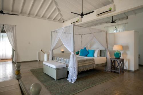 Bellini Blue Villa - image 4