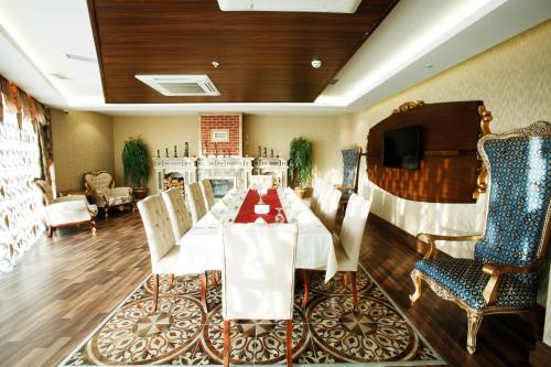 ศูนย์ธุรกิจ, เวิลด์พอยต์ โฮเทล อิสตันบูล (World Point Hotel Istanbul) in เอเซนยูร์ต