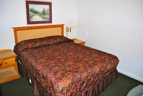 Central Motel, Cascade