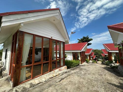 Alicia Resort in Coconut Beach