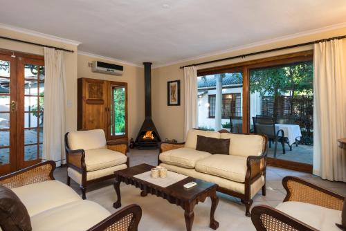 Just Unwind Room Type - Apartment with Terrace