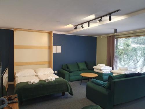 Hotel Gold - image 13