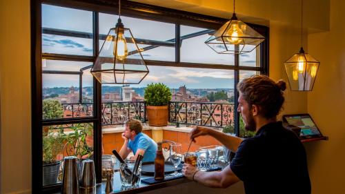 Hotel Colosseum - image 14