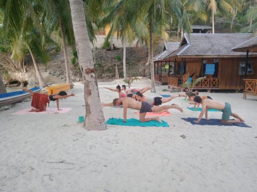 Sera Beach Dive Resort in Popolii