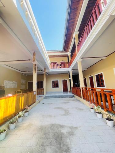 Nongkhiaw Chansai Guesthouse in 琅多