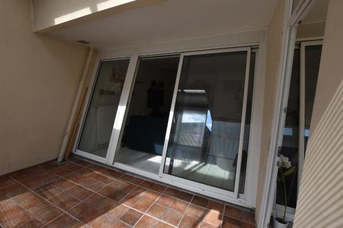Vaste Appartement dupleix 3 chambre proche Stade de France in Саноа