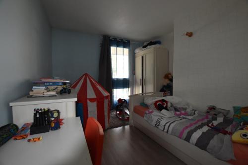 Vaste Appartement dupleix 3 chambre proche Stade de France in Саноа