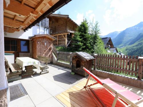 Rõdu/terrass, Chalet in Hochfügen near Ski Slopes (Chalet in Hochfugen near Ski Slopes) in Hochfügen