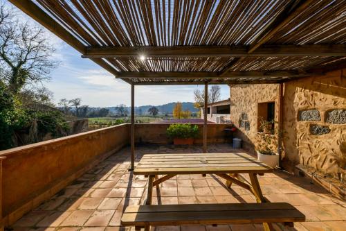 Cal Robusto Turisme Eqüestre (Cal Robusto Turisme Equestre) in Siurana (Girona)
