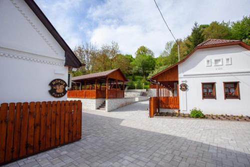 Nagyon Vadon vendégház (Nagyon Vadon vendeghaz) in Háromhuta