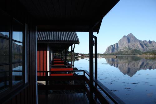 Skårungen - Hotel, Cabins and Camping - Kabelvåg