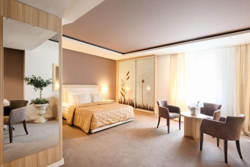 New City Hotel & Restaurant Nis in Nyis