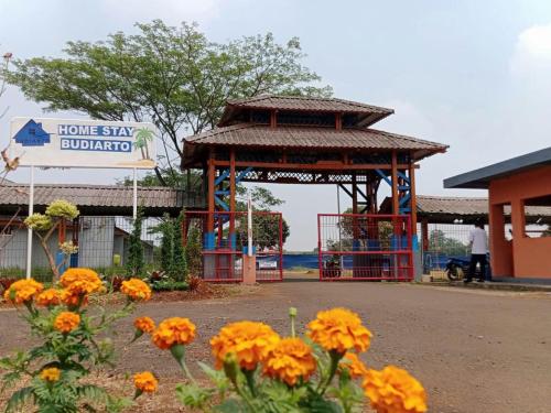 Exterior view, Homestay Budiarto Legok in Legok