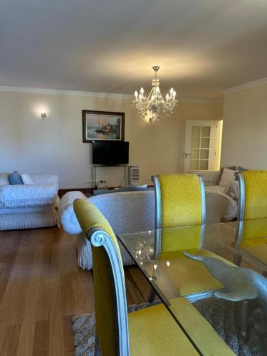 Luxury Sea View Apartment 4