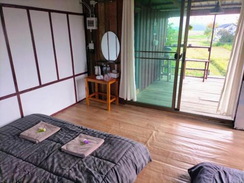 Ricefield Homestay มองนาภูคาน่านโฮมสเตย์ in Tha Wang Pha