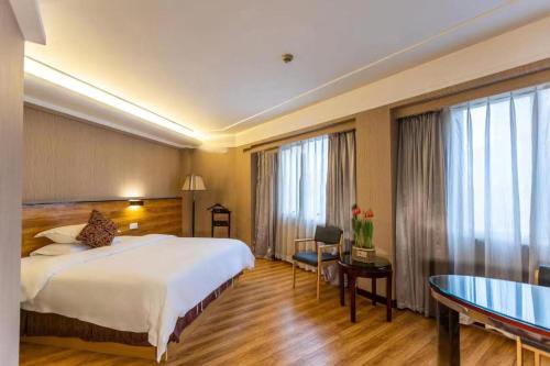 Sofitel Svyain Hotel -Weidenghotel ChunxiRoad in ย่านการค้าถนนชุนสี