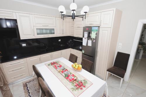 Greis Home in Москополе