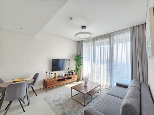 Stylish 1BR apartment is Address Beach Residence, Dubaj (zdjęcie 9)