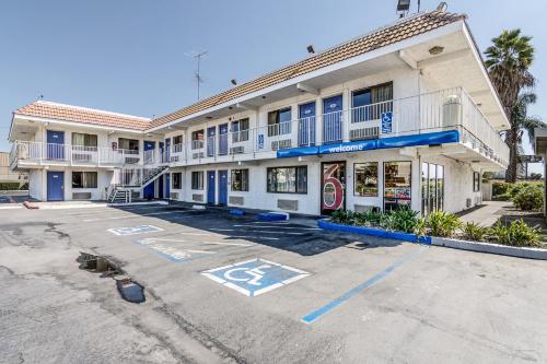 Motel 6-Modesto, CA