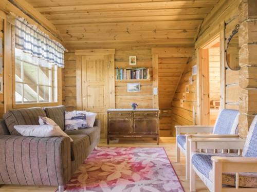 Holiday Home Karjalan kelohuvila by Interhome in Pihtipudas