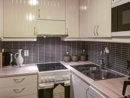 Holiday Home Vuokatinportti b 9 by Interhome in Соткамо