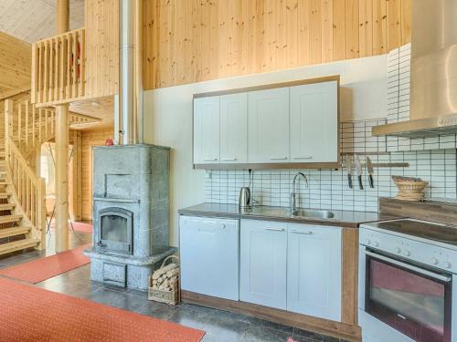 Holiday Home Valkealammi by Interhome in Vehmainen