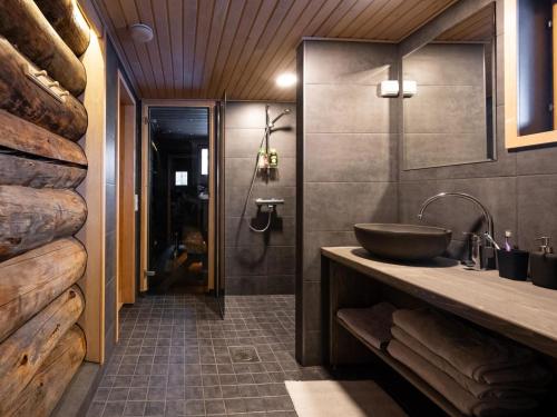 Holiday Home Kelosaajo by Interhome in Raattama