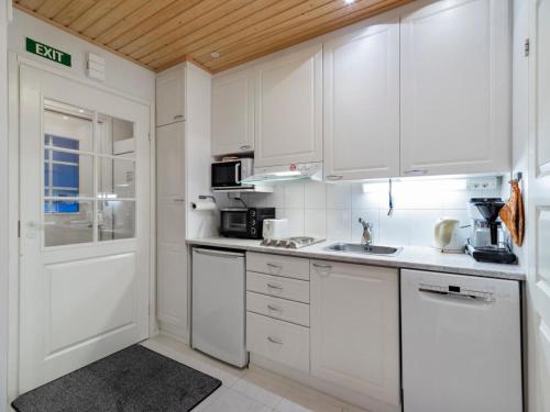 Holiday Home Yllastar 1 as 209 - la-la by Interhome in Akaslompolo