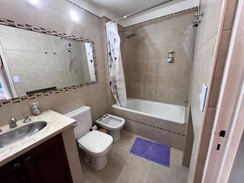 Departamento moderno para 3 personas en Zona Nueva Córdoba - image 2