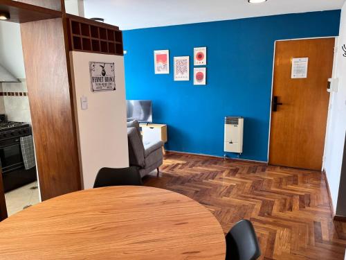 Departamento moderno para 3 personas en Zona Nueva Córdoba - image 4